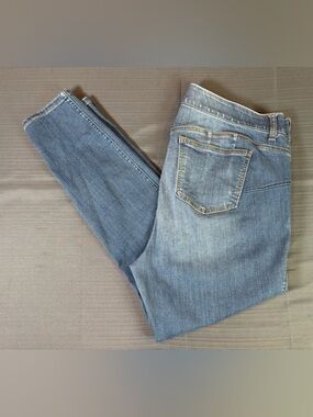 Torrid Bombshell Skinny Jeans Size 18R High Rise Stretch Denim Light Wash